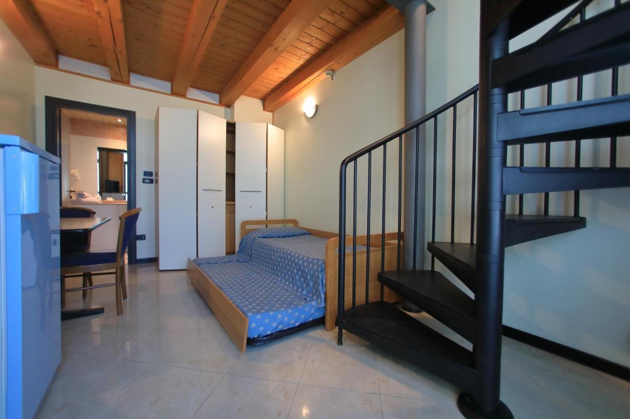 Hotel Eden Valeggio sul Mincio Esterno foto