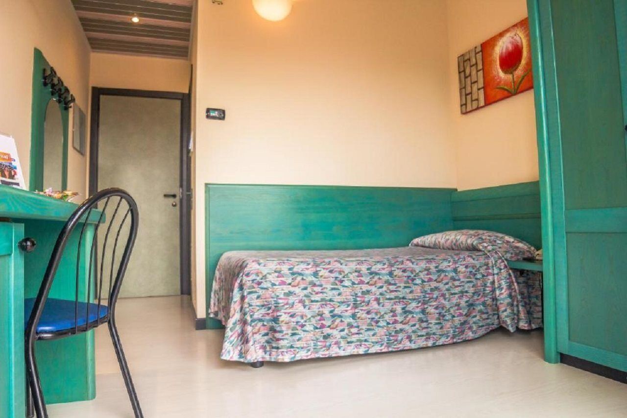 Hotel Eden Valeggio sul Mincio Esterno foto